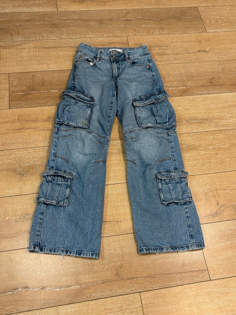 Garage Denim Low Rise Cargo Jeans - Size 00/23